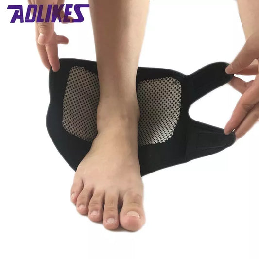 1Pcs Self-heating Magnet Ankle Support Brace Guard Protector Winter Keep Warm Sports Sales Tourmaline Product Foot retainer